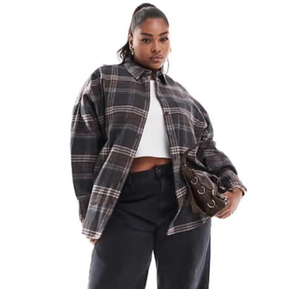 Women’s Oversized Black and White Plaid Button Up Shirt